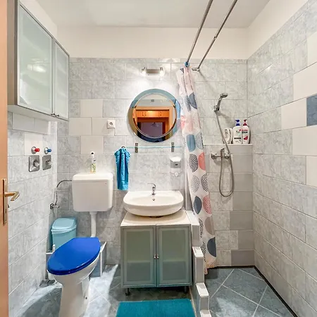 Lovely - Free Parking Apartamento