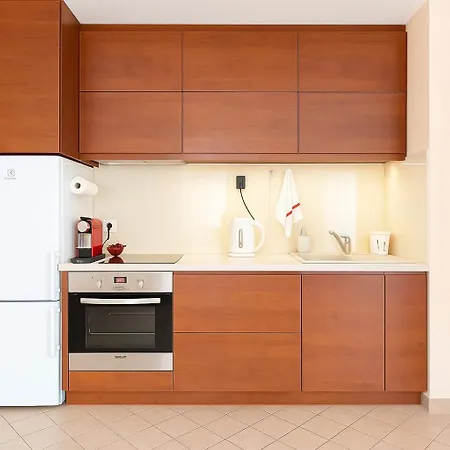 Lovely - Free Parking